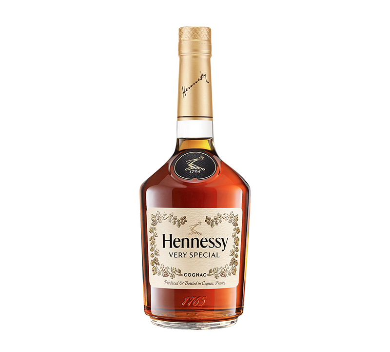 Personalised Hennessy VS Cognac 70cl Bottle with Custom Label 2 Personalised Hennessy VS Cognac 70cl Bottle with Custom Label 2