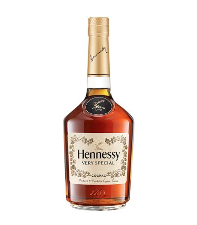 Personalised Hennessy VS Cognac 70cl Bottle with Custom Label 2